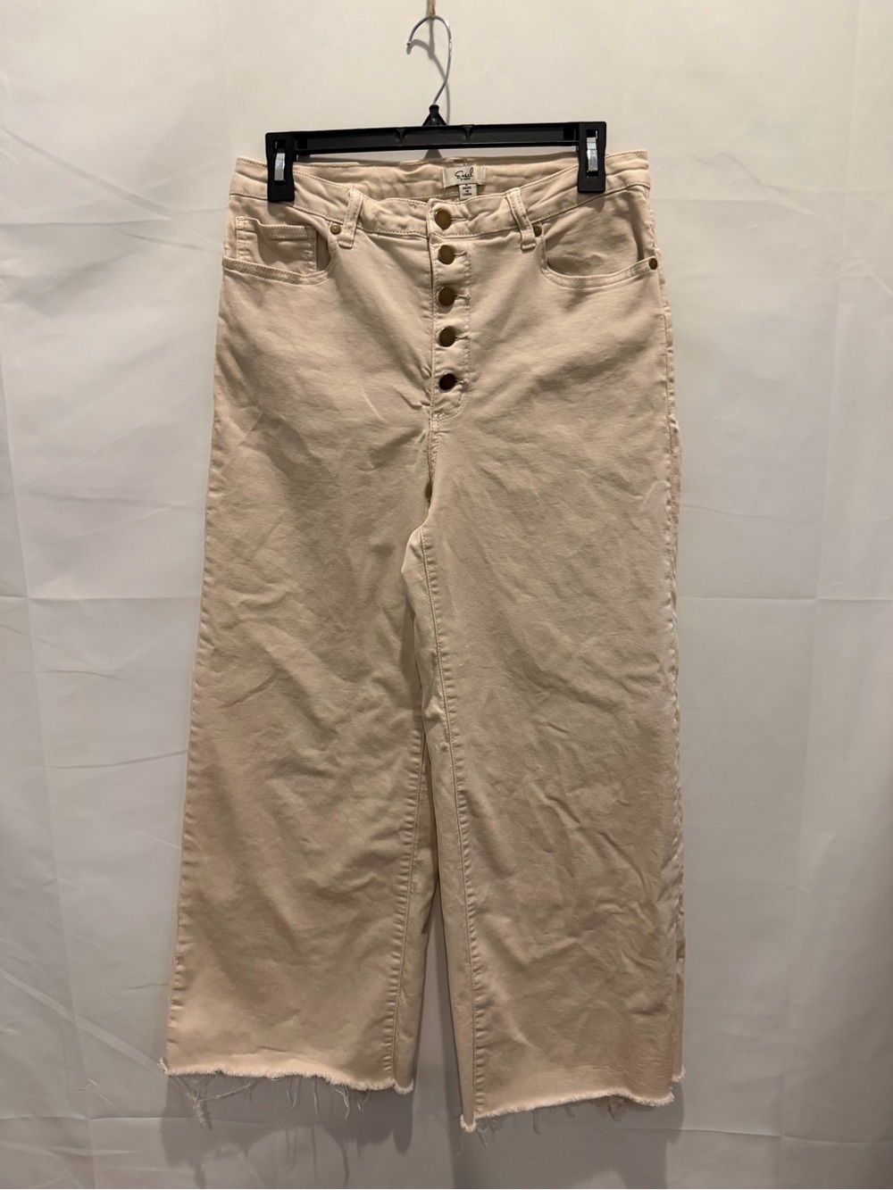 easel Cream High-Rise Wide Leg Button-Fly Jeans size Large. Raw framed hem.